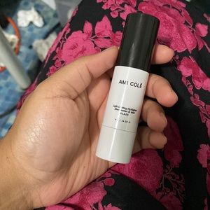 Ami cole highlighter